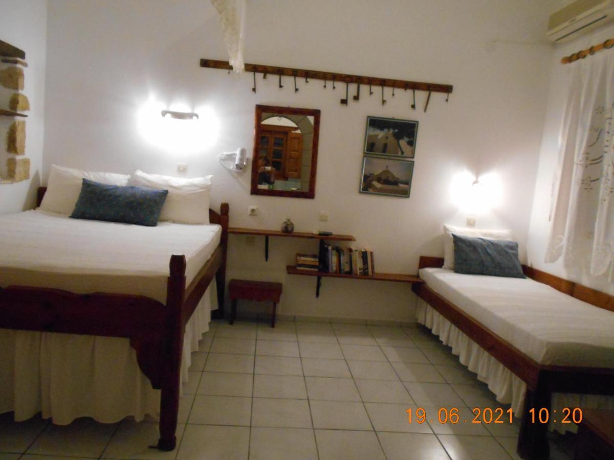 Patmos Mathios Studios- Apartments Sapsila Ngoại thất bức ảnh