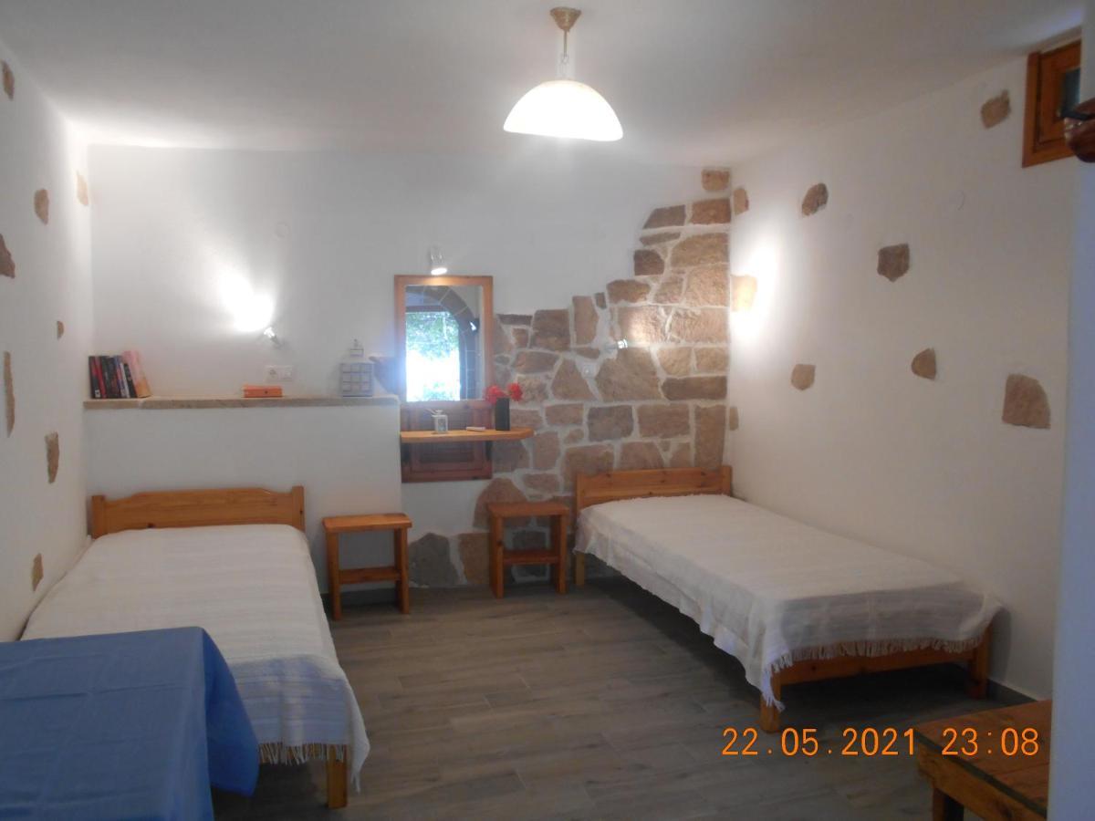 Patmos Mathios Studios- Apartments Sapsila Ngoại thất bức ảnh