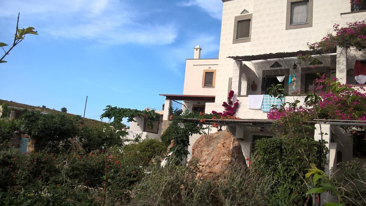 Patmos Mathios Studios- Apartments Sapsila Ngoại thất bức ảnh
